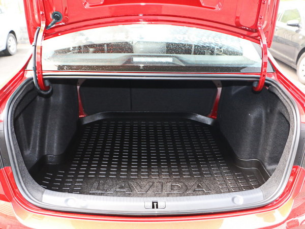 ‘开云电竞官方网站’FC31最新试飞照曝光：灰色涂装洋气旁边三轮车抢眼