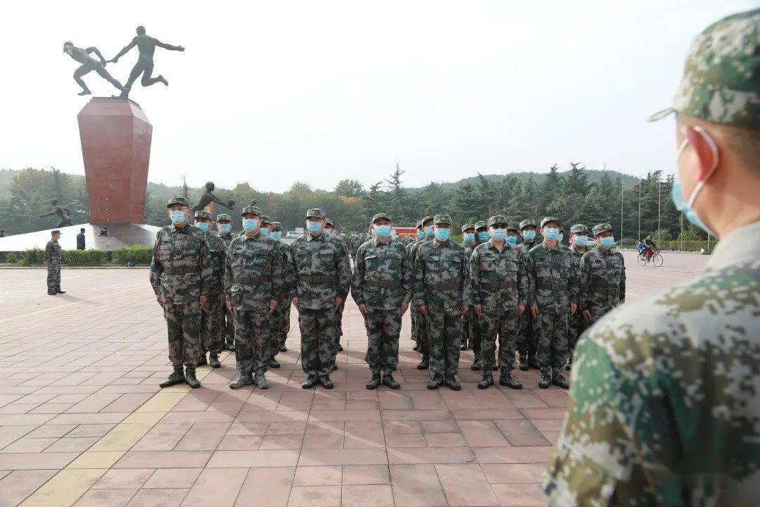 “开云电竞中国”
全员军训开始啦！努力打造“三铁”职工队伍(图17)